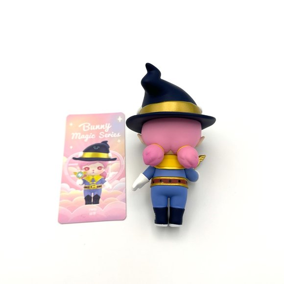 0610 POP MART BUNNY MAGIC SERIES HEDY FIGURINE COLLECTIBLE - Picture 3 of 6